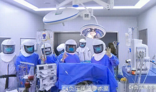 全球首例新冠肺炎病人肺移植手术成功