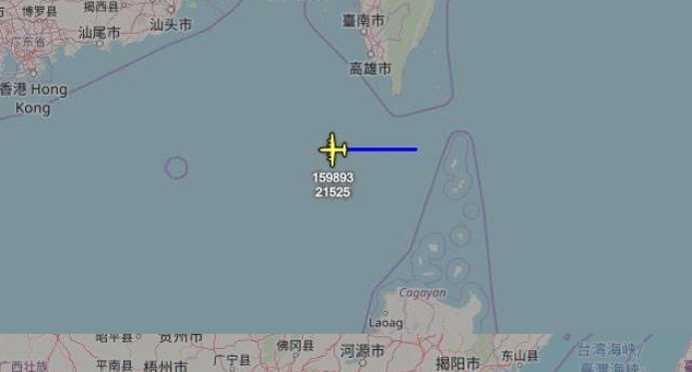 港媒：美军轰炸机闯南海 侦察机抵近香港附近空域