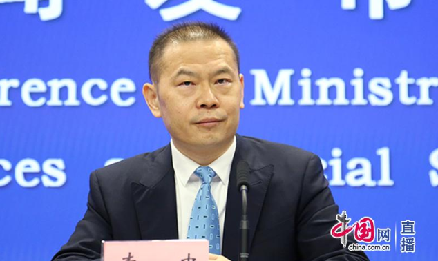 人社部：已有1亿农民工外出务工 占节前返乡农民工80%