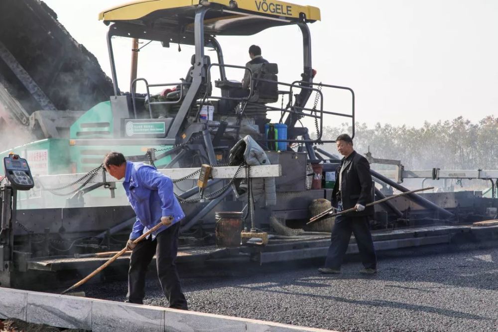 潇湘路北延线国庆前施工完毕 市民今后沿湘江北行可直达靖港古镇和乔口