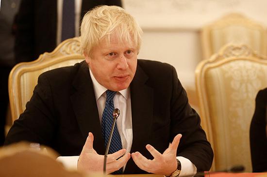 英国首相鲍里斯-约翰逊新冠病毒检测呈阳性