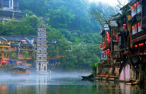 湖南省文化和旅游厅连发紧急通知：景区错峰预约限流开放