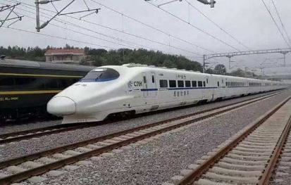 张吉怀高铁天桥山隧道贯通 全线6公里以上长大隧道全部打通