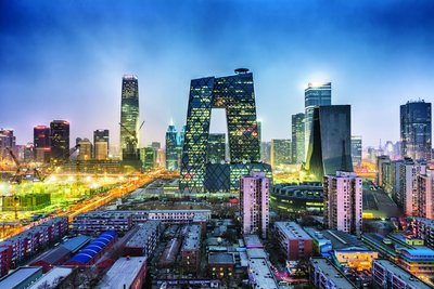 中国10大＂最有钱＂城市：京沪遥遥领先 深圳广州差距拉大