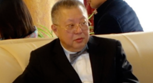 这两张恶劣的照片说明 在香港进行国安立法刻不容缓