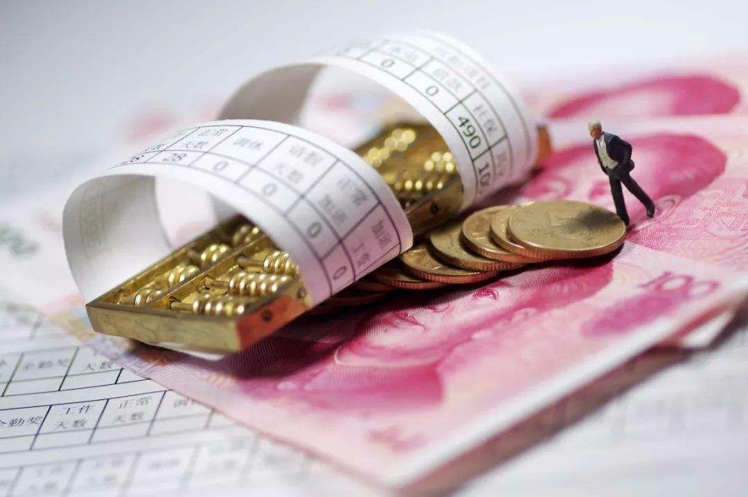 2019年湖南城镇非私营单位年均工资为74316元