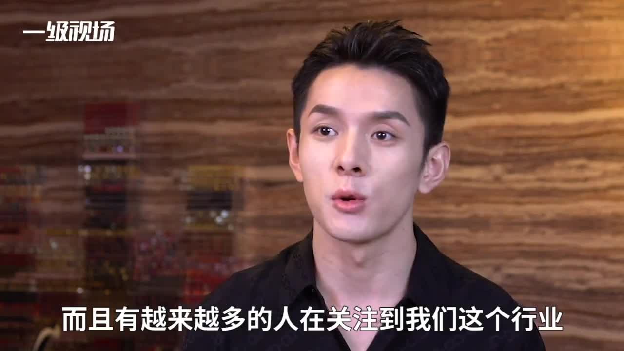 李佳琦：不存在什么掉队，我的直播间有双向陪伴功能