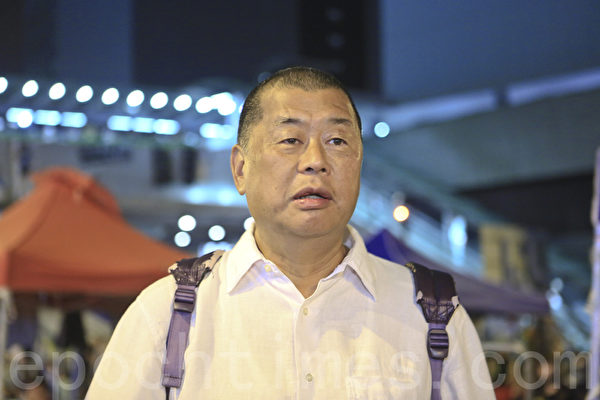 引发众怒：香港壹传媒竟然拿特区政府的钱！