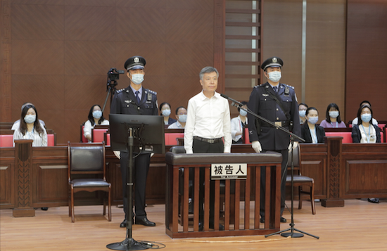 海南省委原常委、海口市委原书记张琦受贿案一审开庭