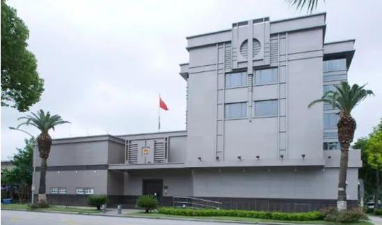 美国悍然强关中国领馆 我们要做这些最坏准备！