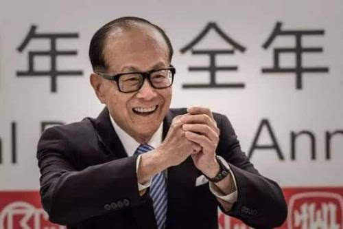 李嘉诚家族出售四川成都一商住项目，预计可获38亿港元收益