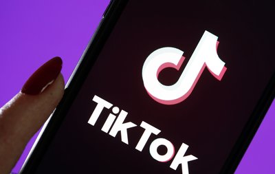 美媒：特朗普将命令字节跳动出售TikTok美国业务