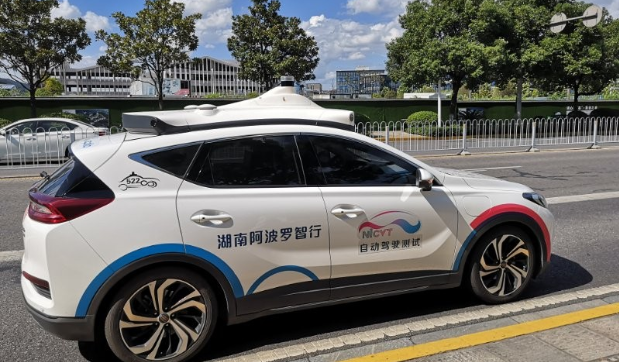 长沙试乘无人驾驶出租车愈发便捷