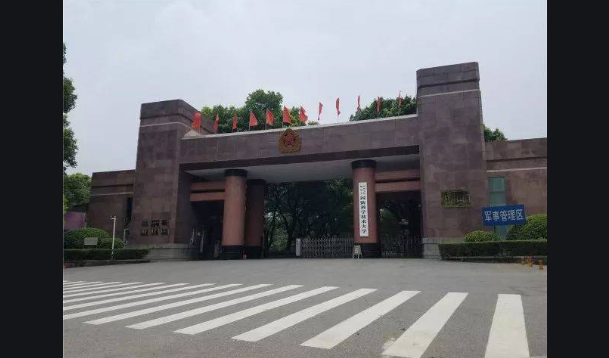 湖南2020年军事院校本科计划平行一志愿投档分数线揭晓，国防科技大学最高