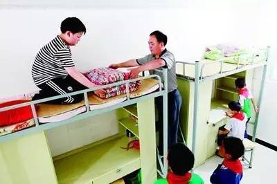 湖南出台意见：每个乡镇至少建1所标准化寄宿制学校
