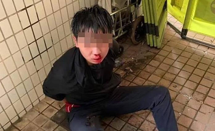 呵呵，香港法官果然没让乱港分子失望