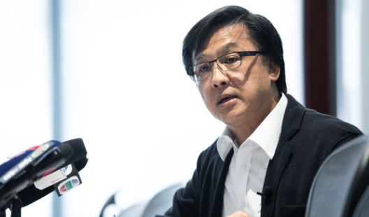 刺伤何君尧者否认控罪 案件将交付高等法院审讯