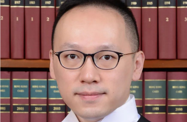 明降暗升？多次轻判乱港分子的法官被调职薪水却大涨