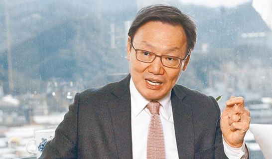 他警告蔡英文别错估形势：大陆可能&ldquo;小打&rdquo;教训台湾