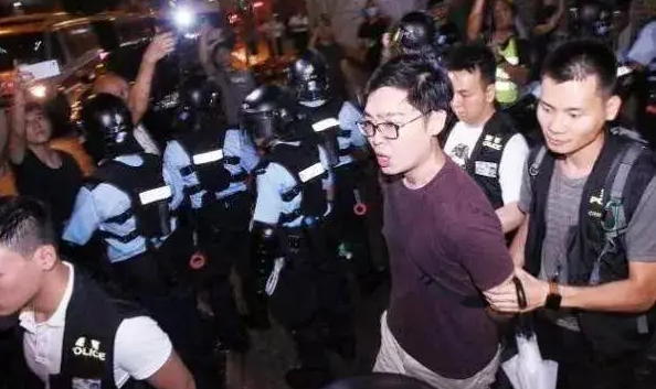 港媒：5名乱港分子偷渡台湾后被扣 民进党下＂封口令＂