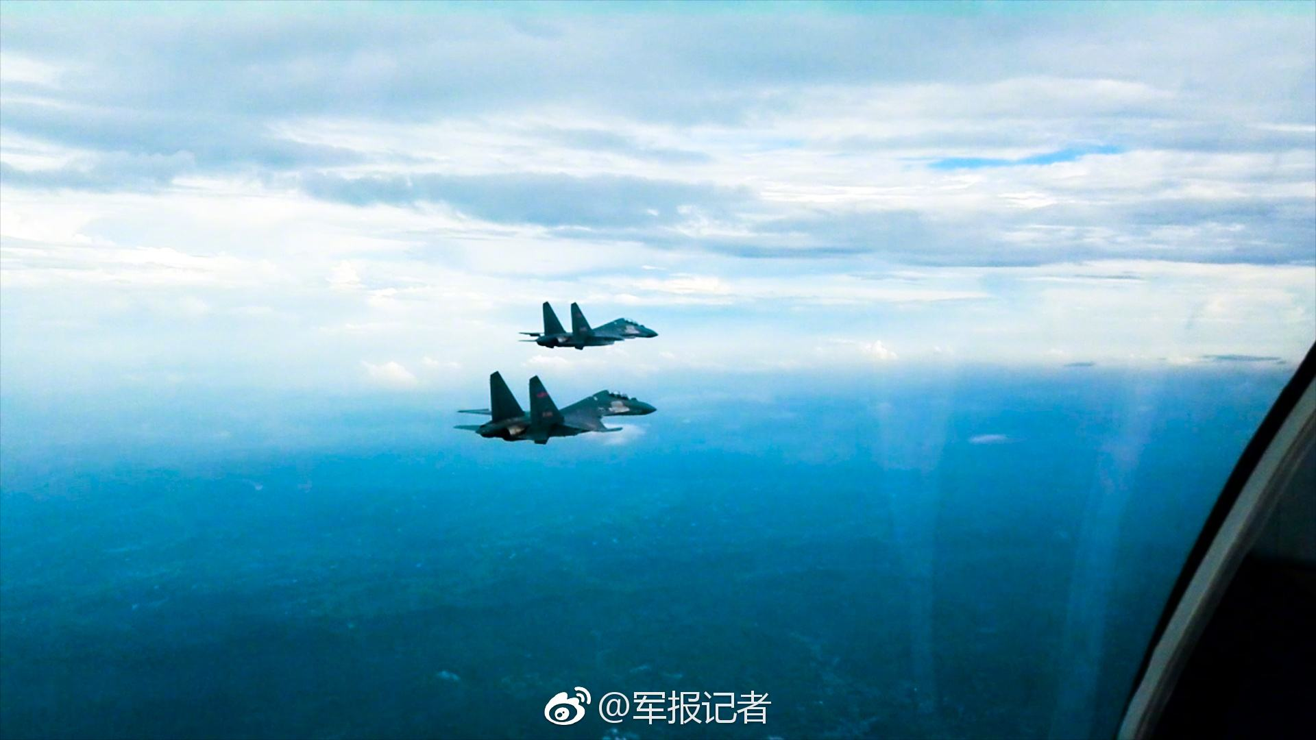 台媒：台军2架战机升空，遭6架解放军战机包夹
