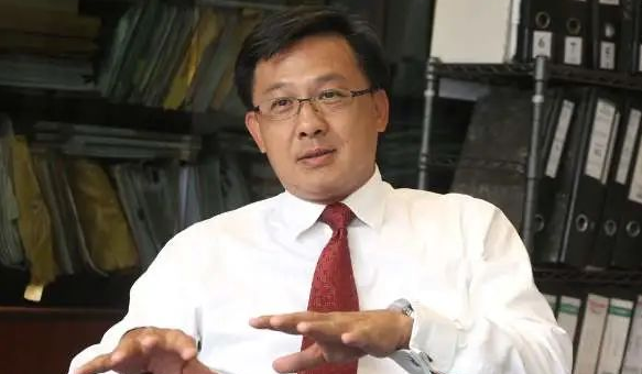 律师资格或被英国机构取消？何君尧回应