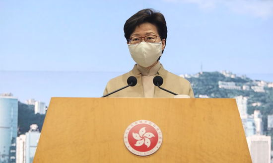 潜逃乱港分子许智峰声称银行&ldquo;滥权&rdquo; 林郑月娥回应