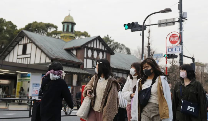 日本疫情持续严峻，菅义伟：暂停旅游补助计划