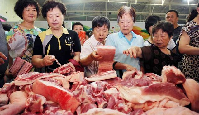 外媒：节日叠加疫情引发中国猪价上涨