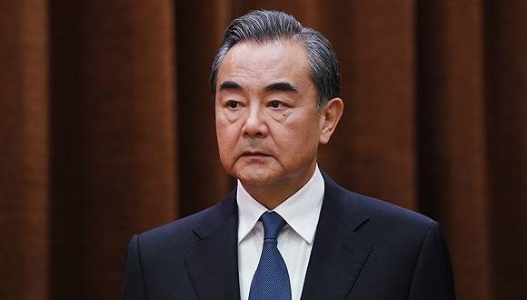 王毅：希望澳大利亚认真思考中方到底是威胁还是伙伴