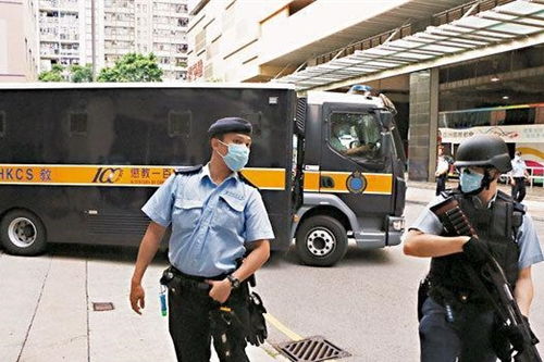 美方要求中国立即释放12名香港偷渡暴徒