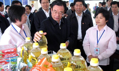 新年首周湖南生活必需品价格上涨 预计蔬菜价格稳中有降