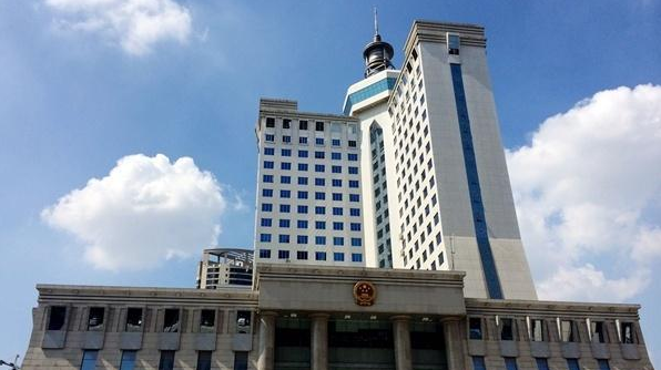 湖南省高院一女副庭长不肯办人情案地库遇害，凶手是死者初中同学加闺蜜