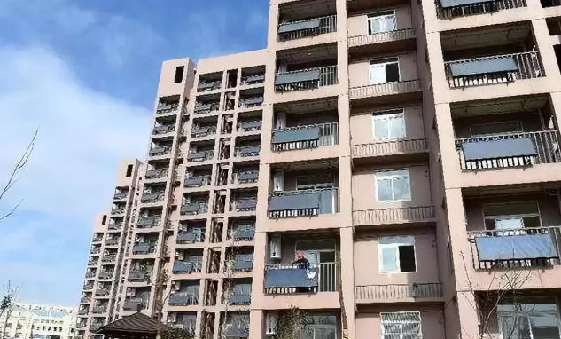 多地加强租房管控：不得租房给来自疫情严重地区人员