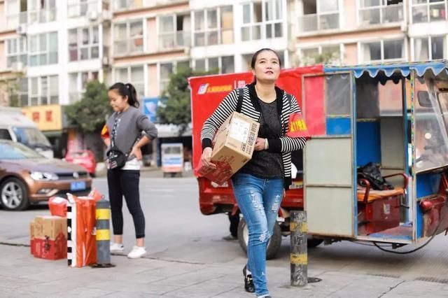 今年中国将成为第一个电商销售超过实体零售的国家