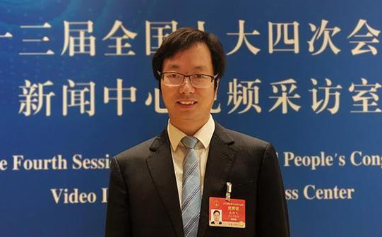 全国人大代表史浩飞：部分弹窗广告严重影响工作 建议开展整治