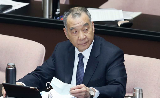 声称对解放军＂奉陪到底＂后 台军又对大陆放狠话