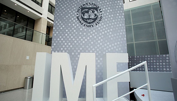 IMF称全球经济复苏迹象增强但仍存重大风险