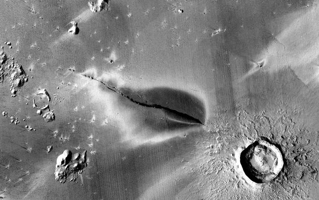火星发现近期火山喷发证据 暗示火星地表下可能存在生命