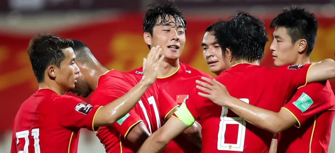 国足5比0大胜马尔代夫 提前一轮锁定小组第二
