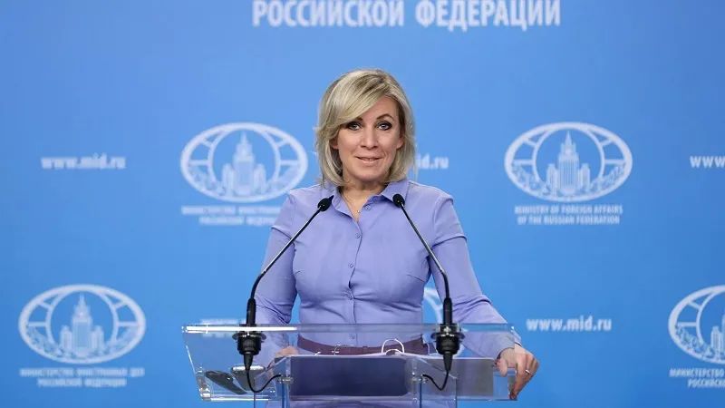 扎哈罗娃都看不下去了，向美国发问！
