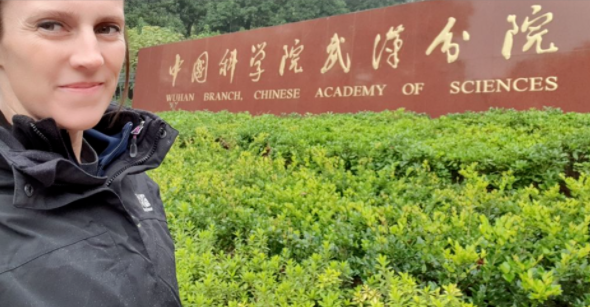 她因为说出中国的真相，被暴力威胁！