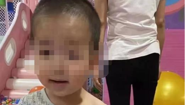 湖南一2岁男童家中睡觉被抱走 附近山上找到时已身亡