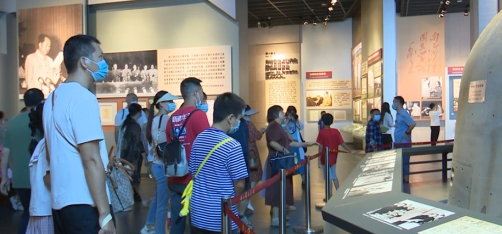 多地游客数创新高，国庆湖南旅游市场再掀高潮