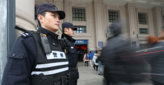 湖南省公安厅&ldquo;两个规定&rdquo;规范公安民警履职用权 群众可拨打12389进行举报