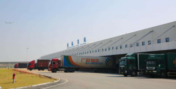 龙虾、扇贝&ldquo;飞&rdquo;进来！湖南省内标准最严、规格最高的航空口岸场地启用