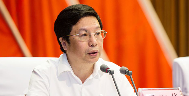 胡衡华任重庆市代市长
