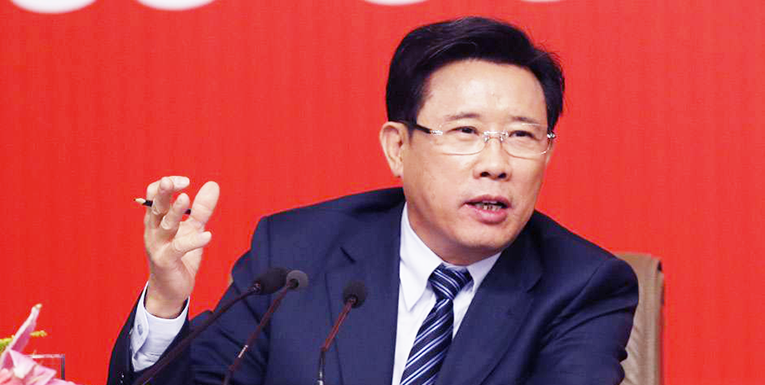 三一重工换帅：梁稳根辞任董事长，向文波接棒