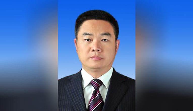 伍罕鸣任会同县委委员、常委、书记