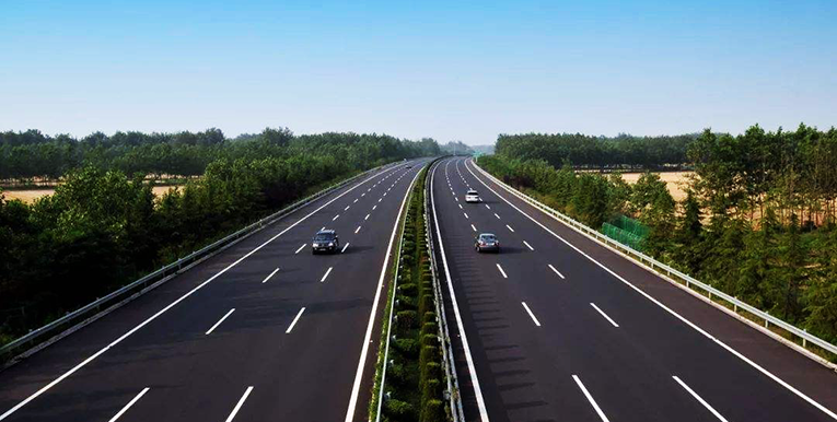 长沙今年将推进10条干线公路建设